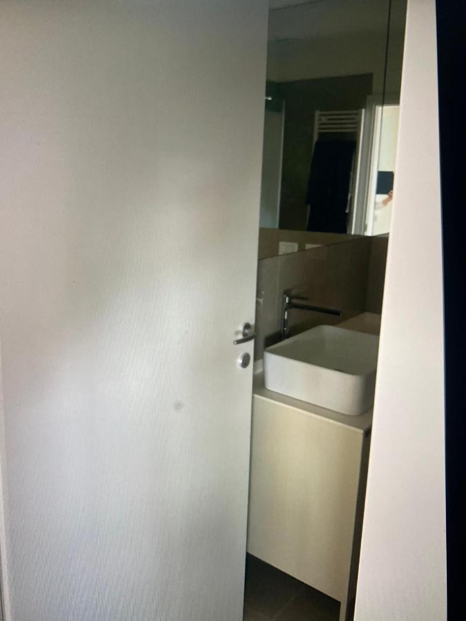 Milano: Incantevole Appartamento In Pieno Centro - Fancy Yellow Apartments מראה חיצוני תמונה