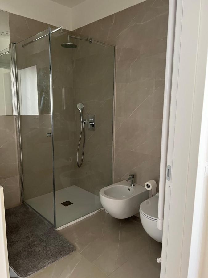Milano: Incantevole Appartamento In Pieno Centro - Fancy Yellow Apartments מראה חיצוני תמונה