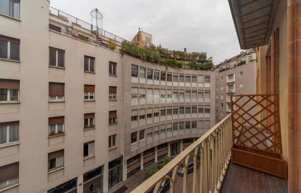 Milano: Incantevole Appartamento In Pieno Centro - Fancy Yellow Apartments מראה חיצוני תמונה